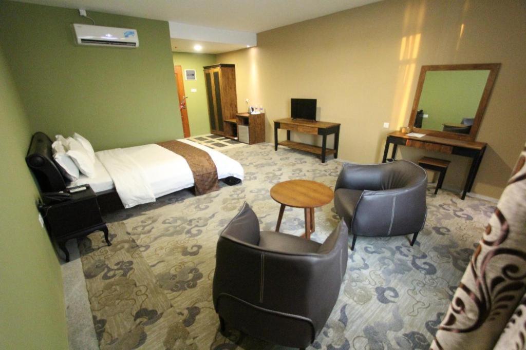 Nipah Island Resort Nagoya Exterior foto